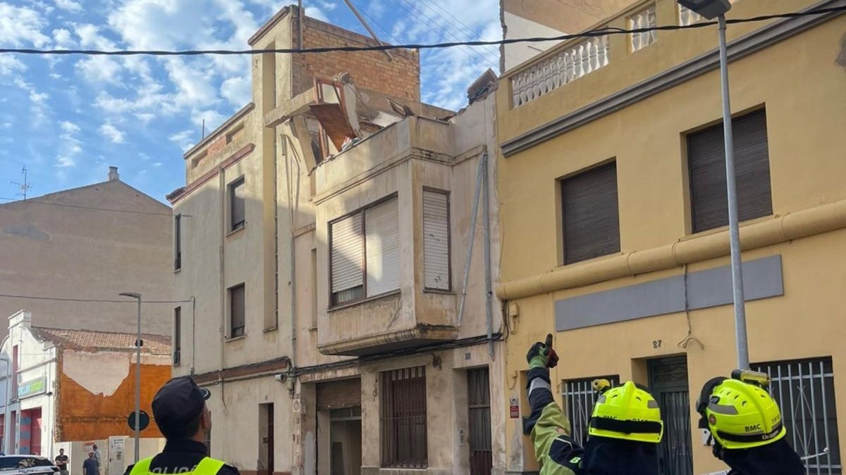 Fachada colapsada en Castellón