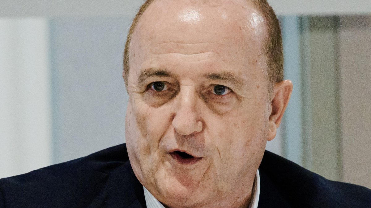 Miguel Sebastián lleva la defensa de las joyas de Zapatero a un terreno surrealista