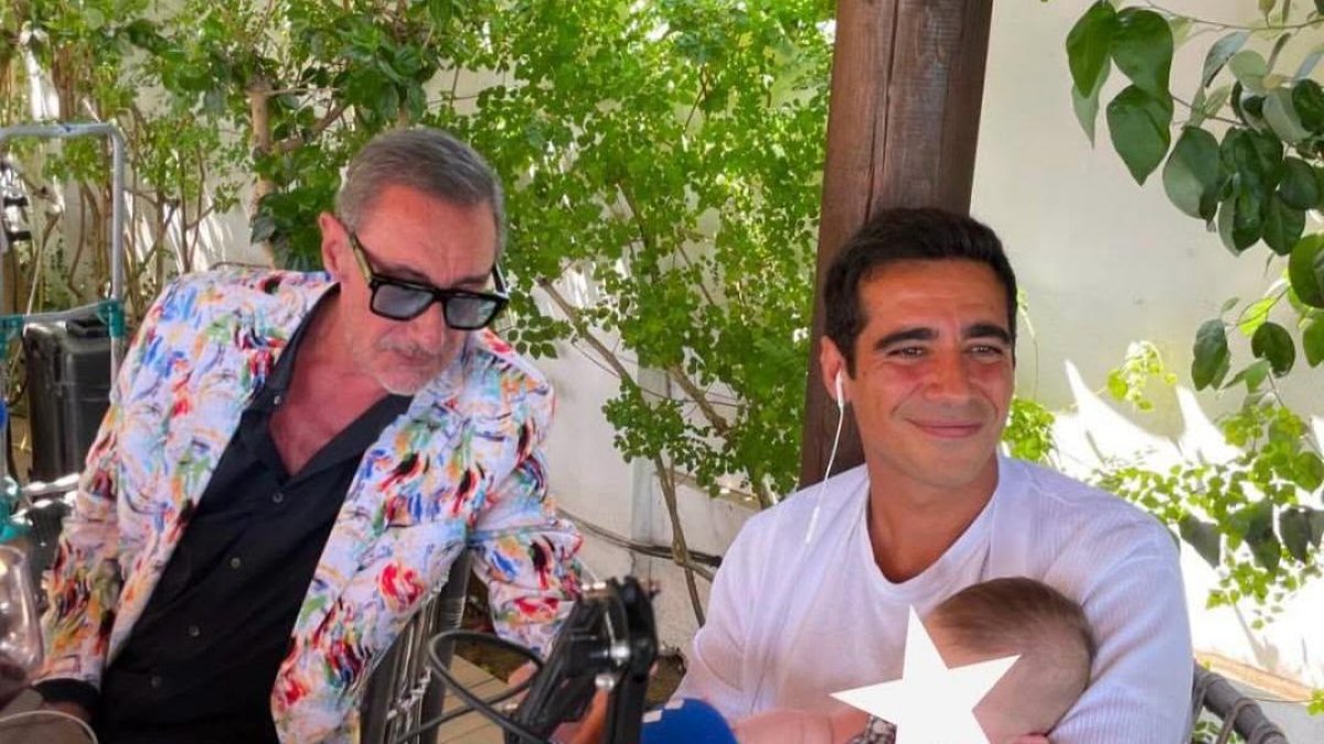 Las fotos prohibidas de Carlos Herrera y su nieto en la fiesta final del curso