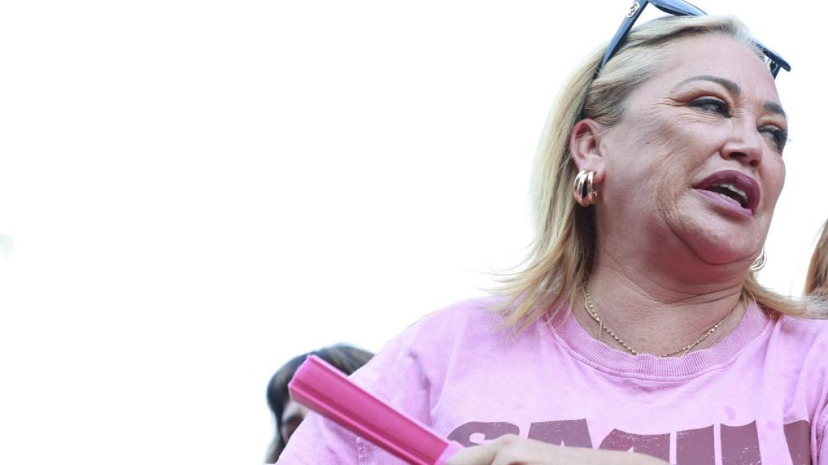 Lydia Lozano destapa a Belén Esteban: por qué no estuvo en el cumpleaños de su "más mejor amiga" Anabel Pantoja