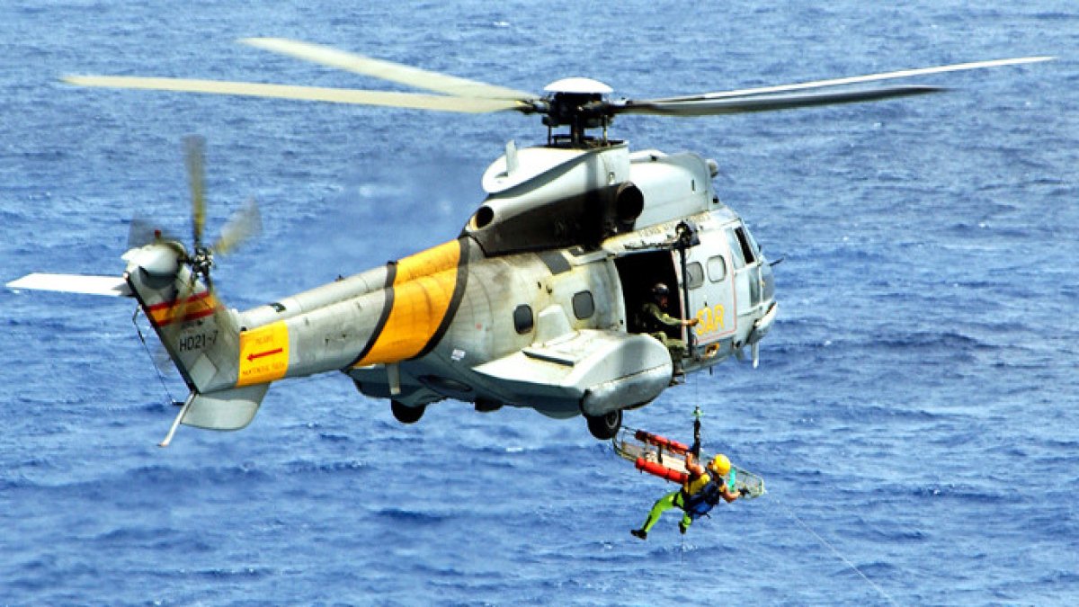 Los restos del helicóptero refuerzan las sospechas de las familias