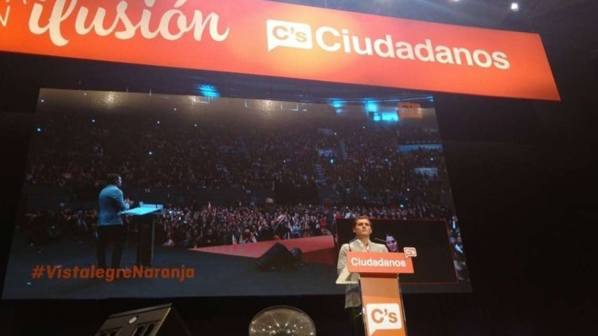 Rivera echa cuentas atendiendo a la campaña de González en 1982