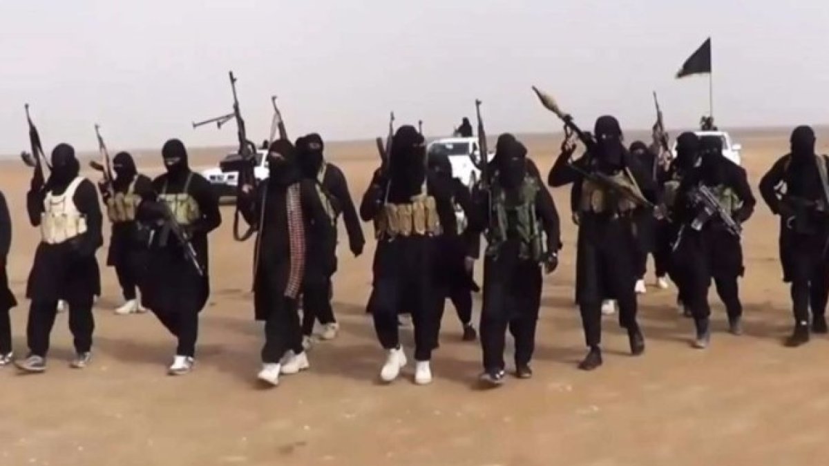 Sartori critica el liderazgo norteamericano en la lucha contra el Daesh y culpa a Obama.