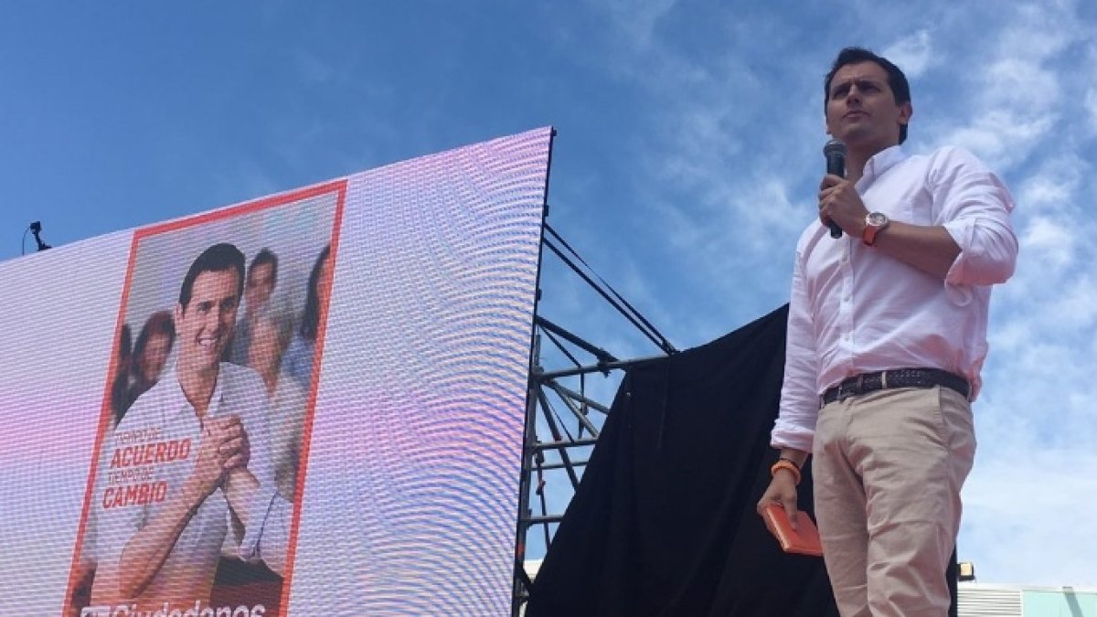 Albert Rivera, en un reciente acto de la precampaña en Valencia
