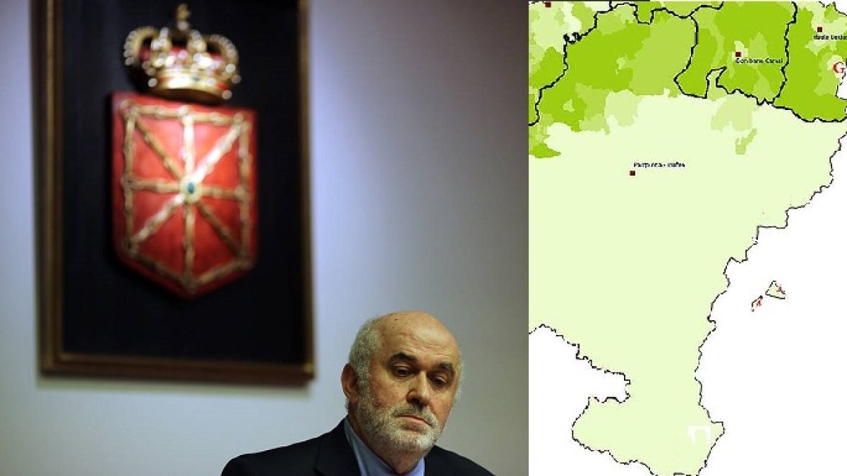 El consejero José Luis Mendoza contempla con tristeza cómo el euskera batua de los abertzales no atrae a los navarros y no une a su coalición.
