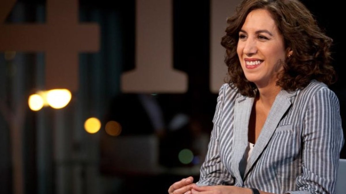 Irene Lozano tiene a una buena parte del partido en su contra.