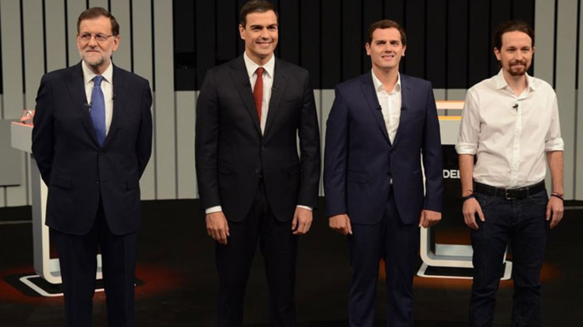 Posado antes del debate a cuatro