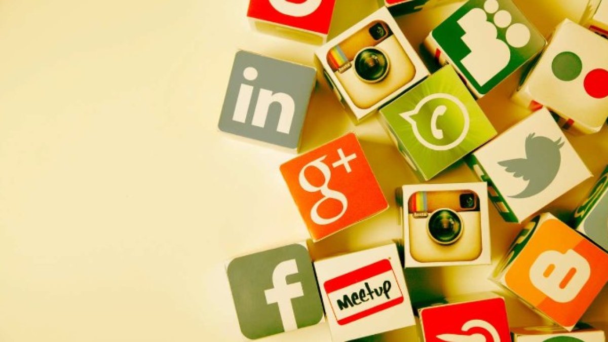 Alcanza la presencia en redes sociales que te hará llegar a lo más alto