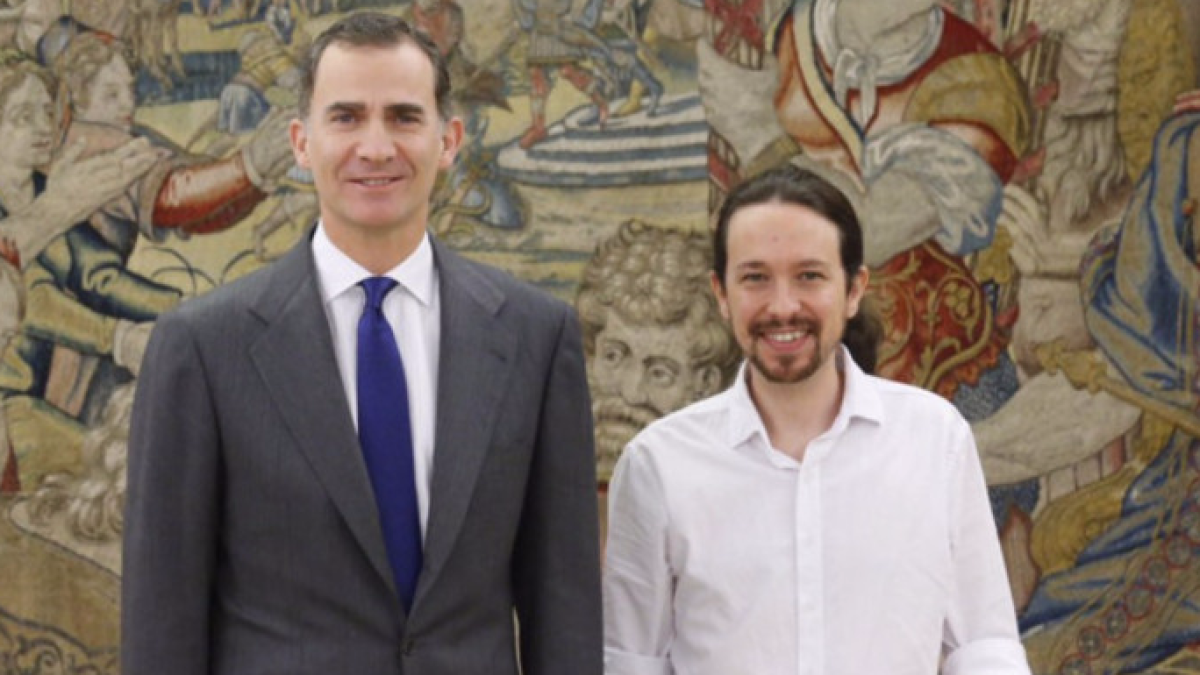 Iglesias cavila sobre un nuevo golpe de efecto tras pasar por Zarzuela