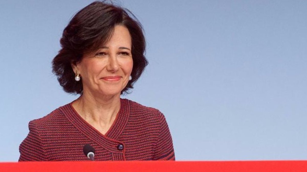 El Santander cumple sus objetivos y aprueba las cuentas del 2015