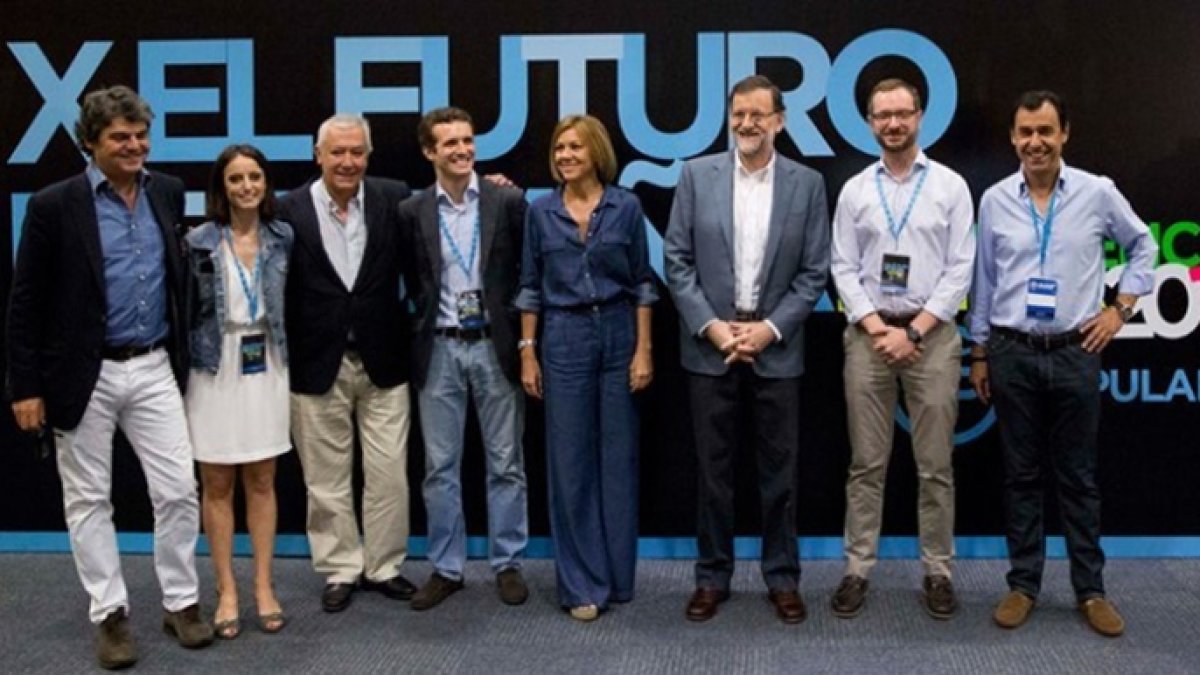 Rajoy, Arenas y Cospedal, junto a los 