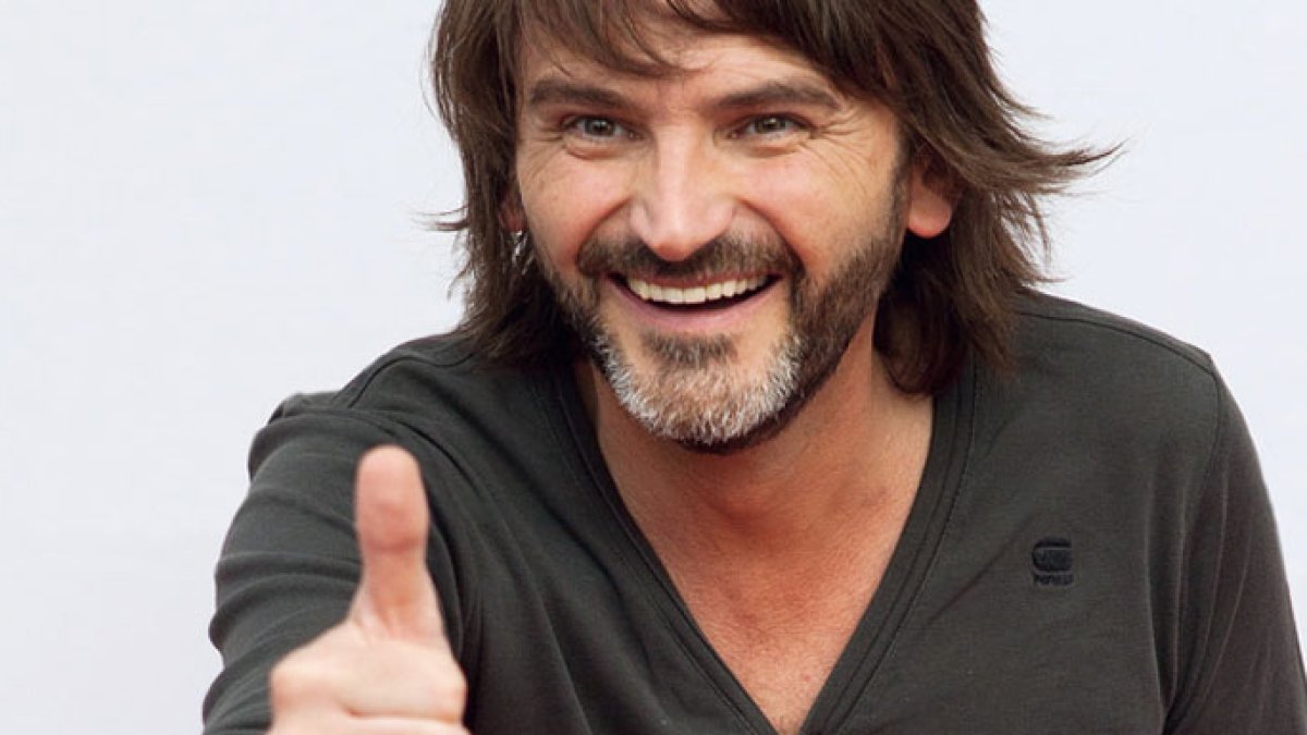 El actor Fernando Tejero pierde las formas y la educación por defender a Podemos