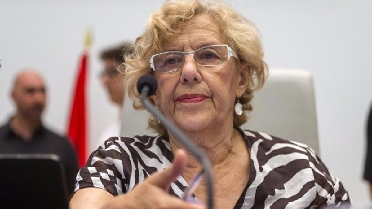 Carmena se cuela en los titulares este jueves.