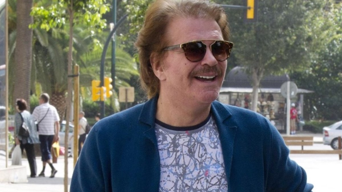 A Bigote se le complica la cosa