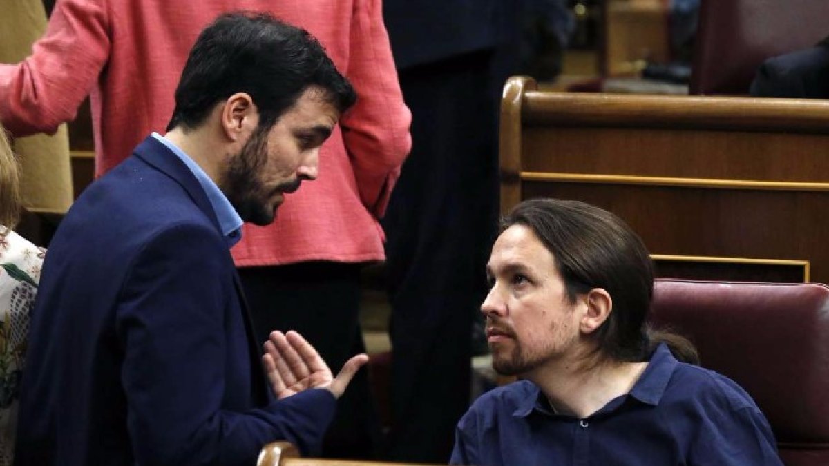 Alberto Garzón y Pablo Iglesias.