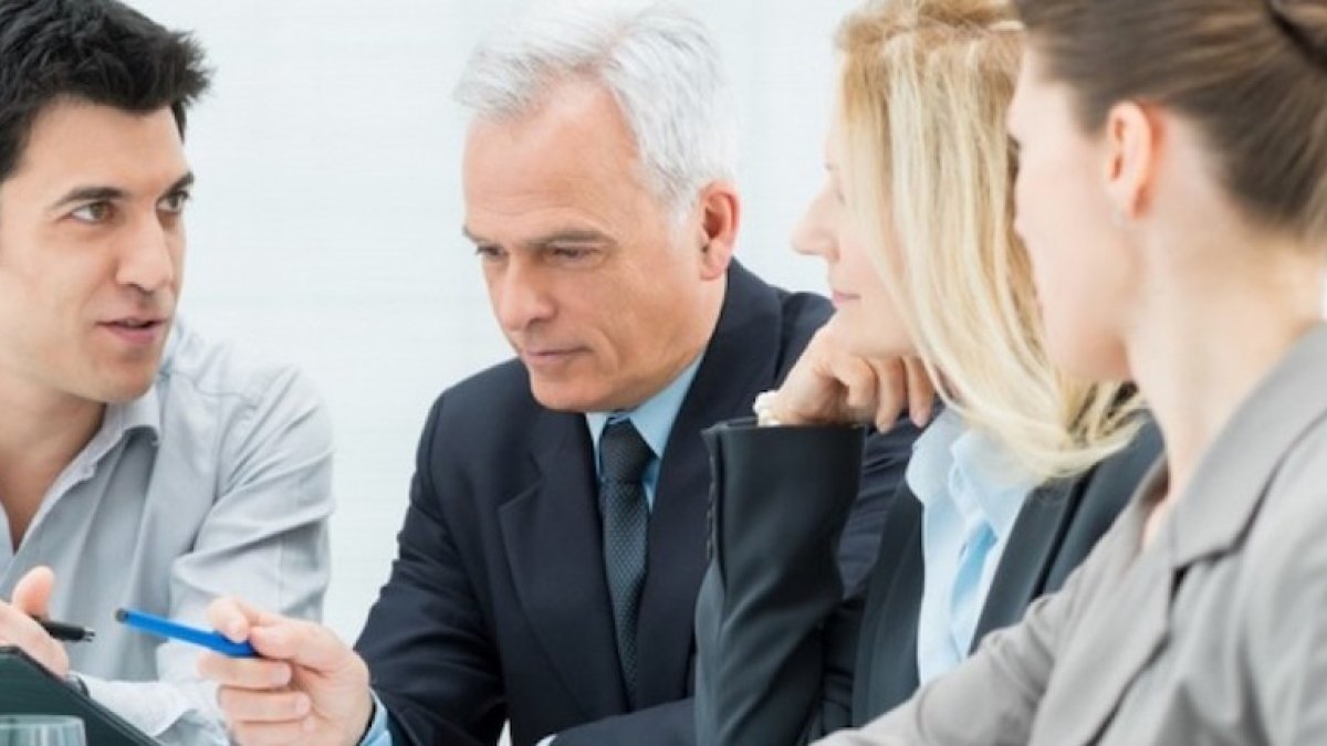 Los trabajadores con experiencia reclaman su valor
