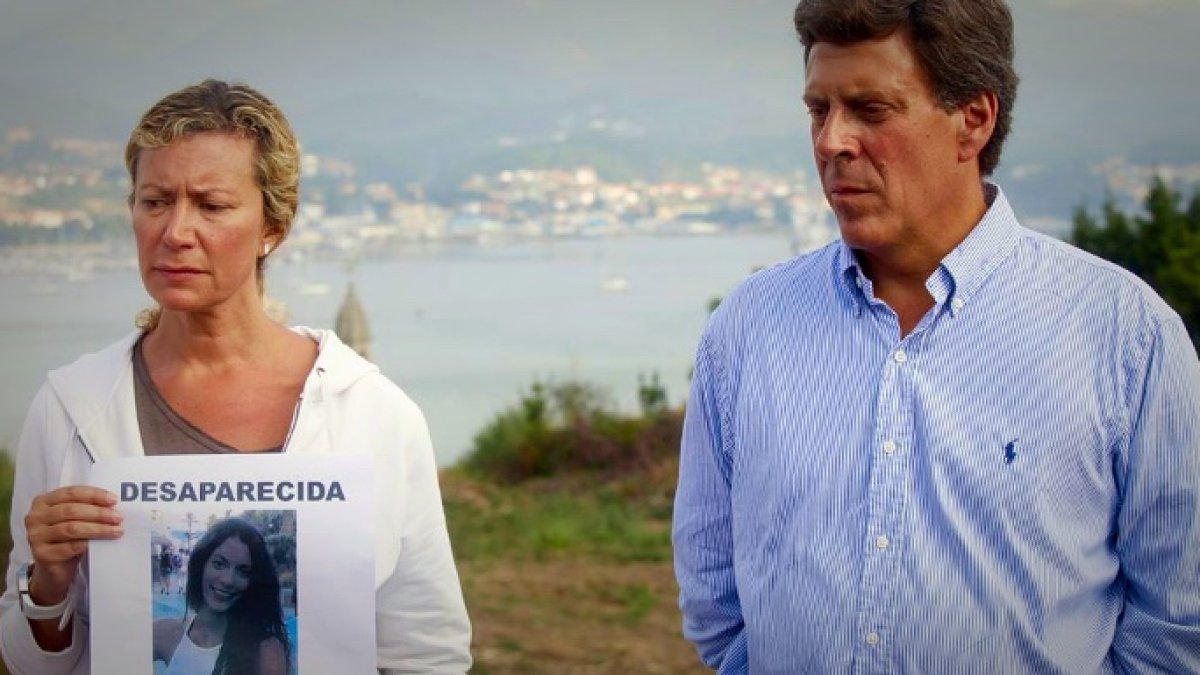 Los padres de Diana Quer, en una imagen de este verano poco después de la desaparición.