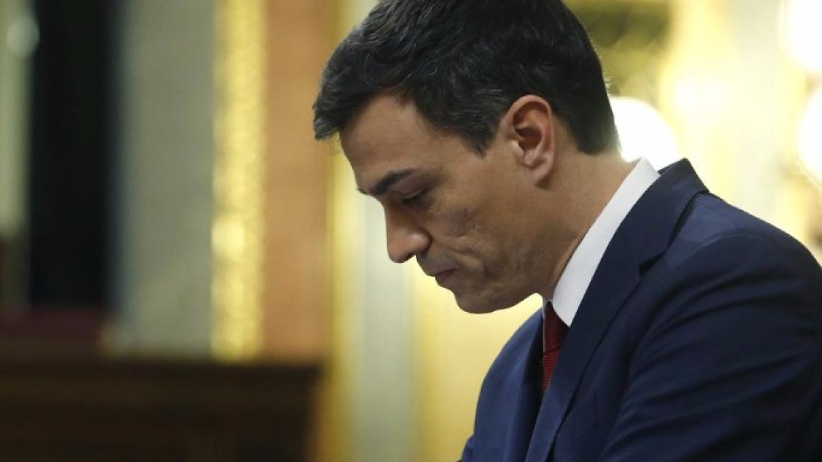 Un giro inesperado en las negociaciones deja tocado y hundido al