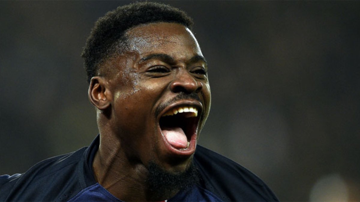 No es la primera vez que Aurier se mete en problemas.