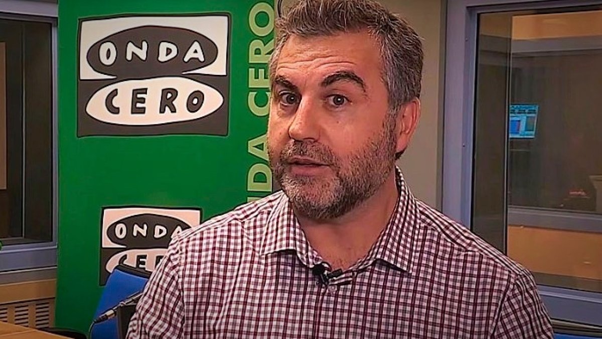 Carlos Alsina realiza su programa desde La Habana.