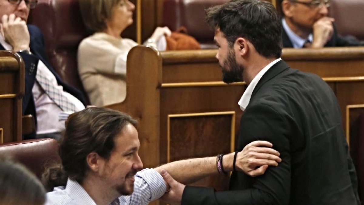 Los temores reales de Zarzuela con Pablo Iglesias y Rufián.