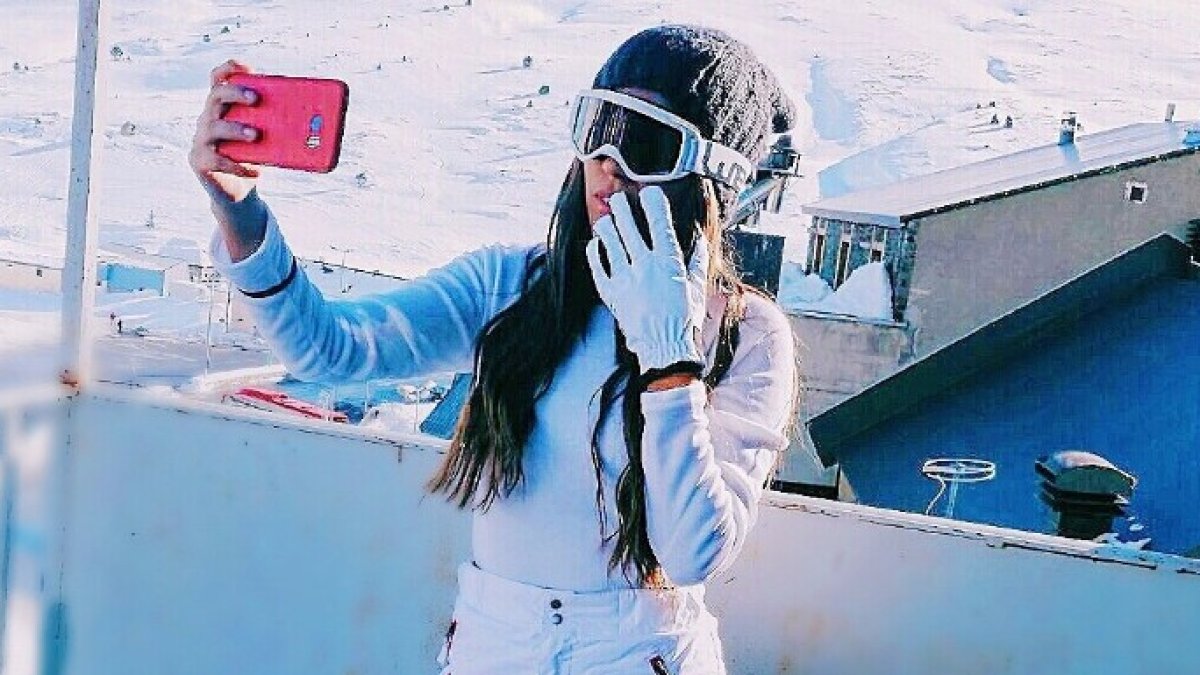 Isa Pantoja se escapa a Andorra mientras