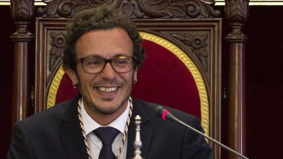 Según un concejal de Kichi, no hace falta poner el nombre de Miguel Ángel Blanco al dolor.