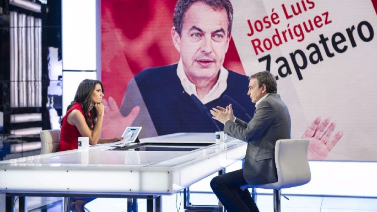 Ana Pastor hace trizas la imagen democrática de Zapatero y La Sexta paga el pato