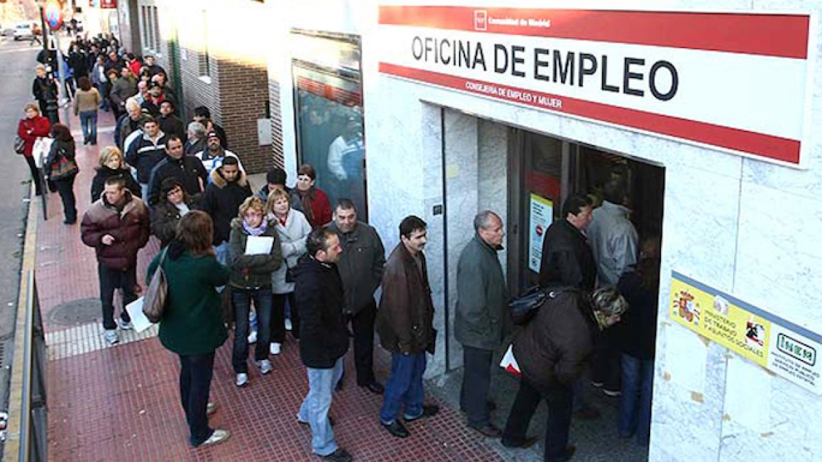 Tenemos 2 millones de parados menos respecto a 2013