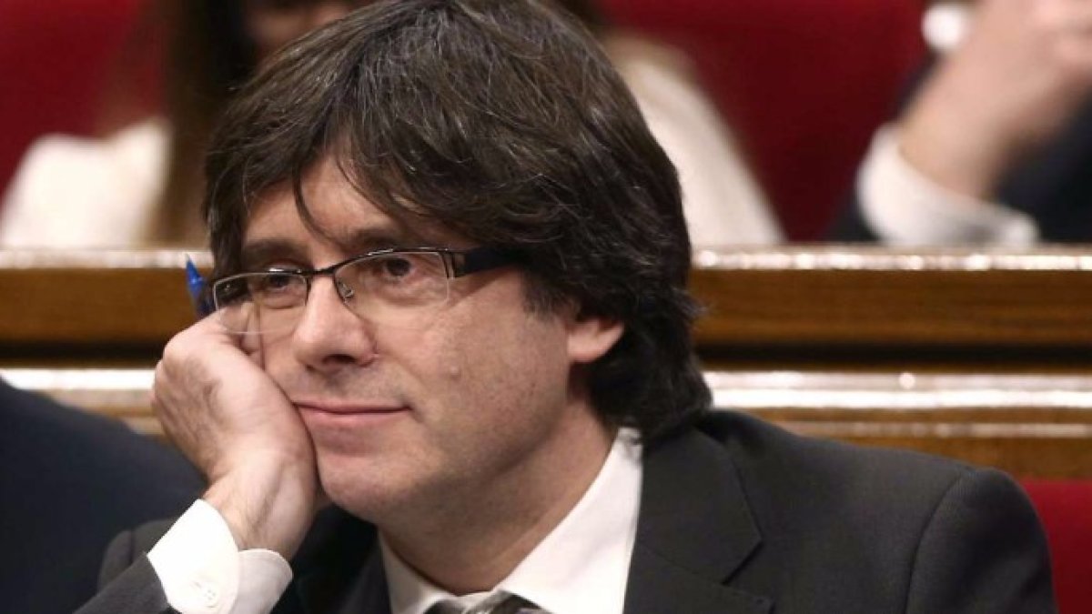 El alcalde de León ha dado una lección de Historia parlamentaria a Puigdemont.