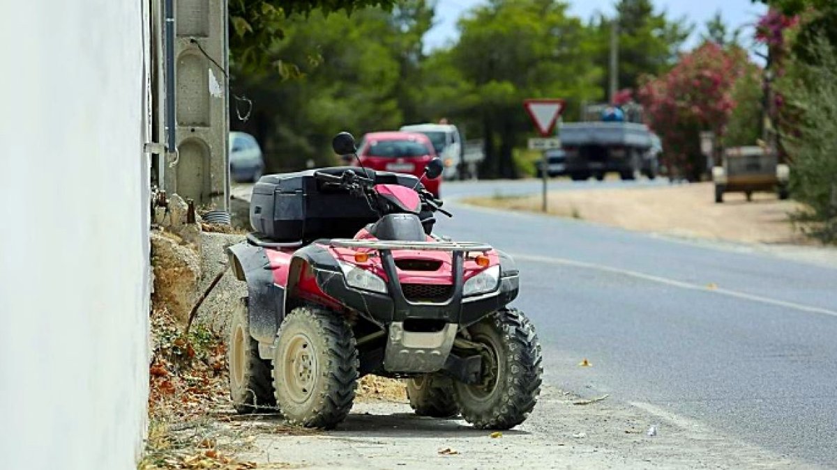 El quad de Ángel Nieto, poco después del accidente.