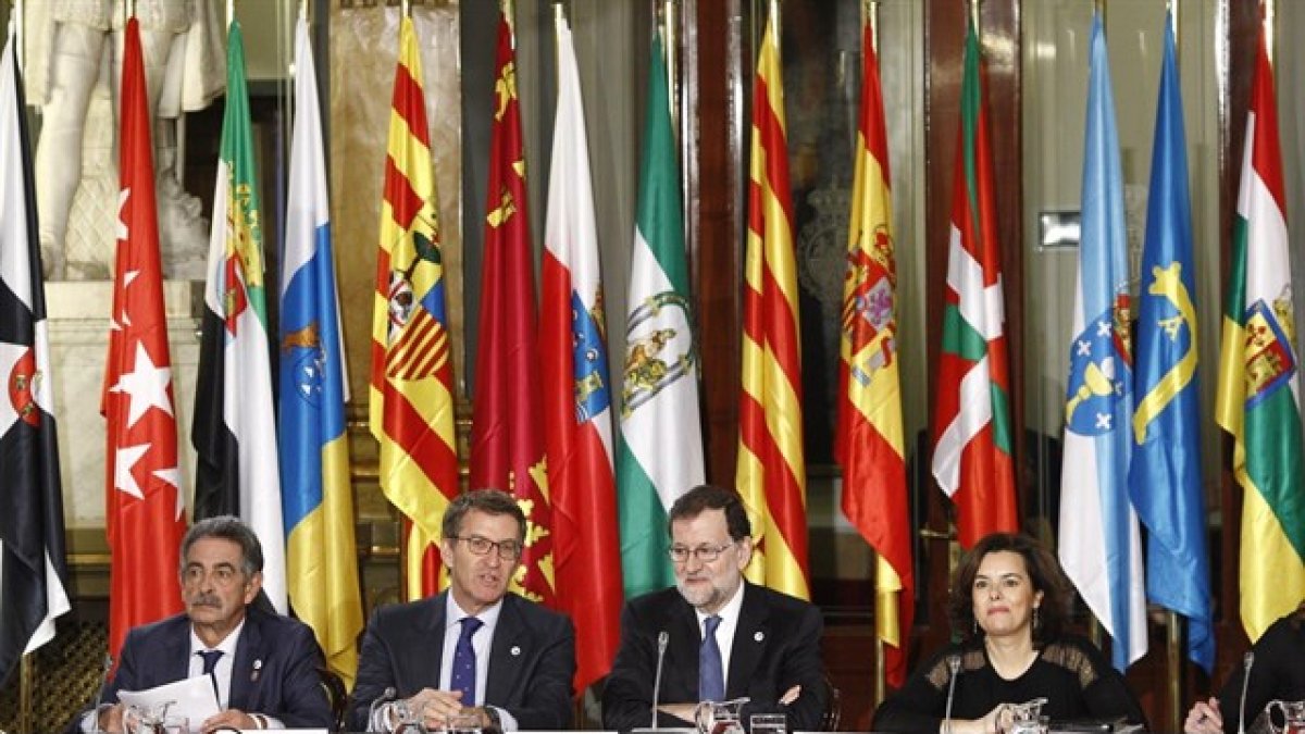 Bruselas aprueba el presupuesto de España con reparos, pero Rajoy es optimista