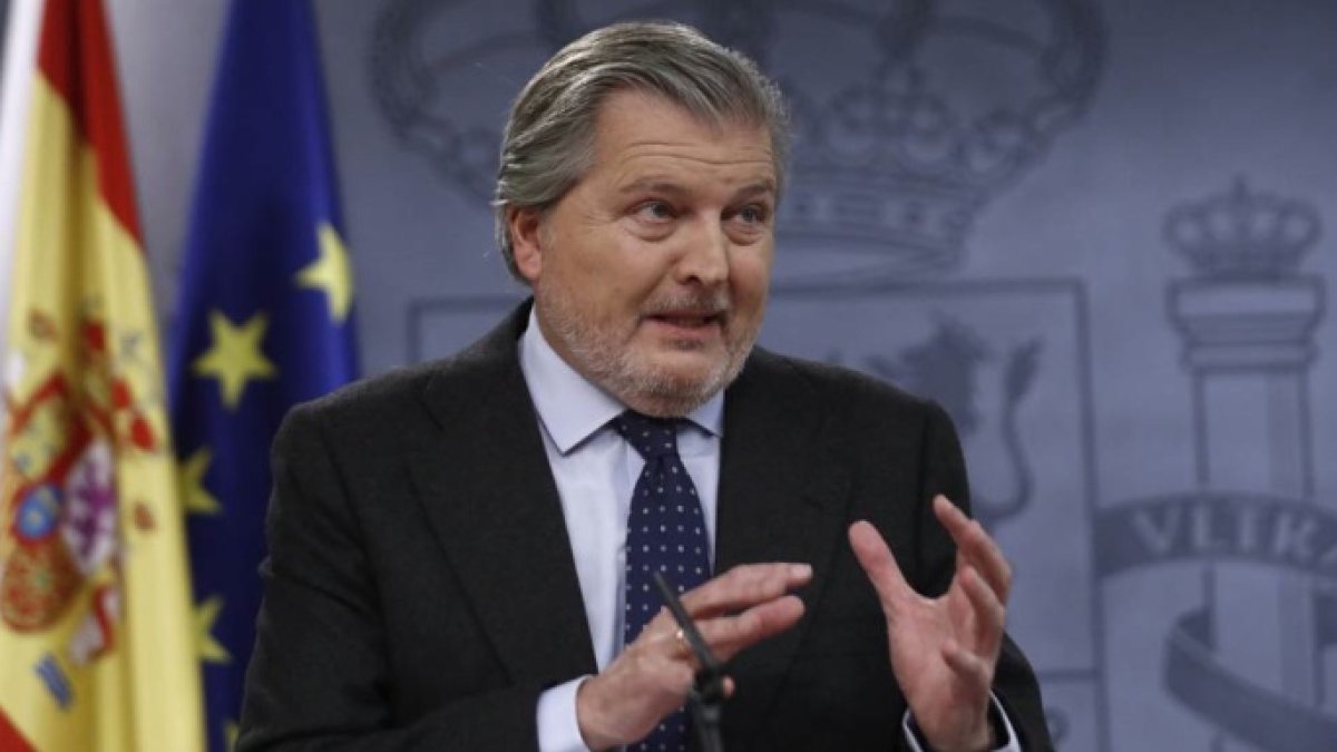 El portavoz del Gobierno, Iñigo Méndez de Vigo, en la rueda de prensa posterior al Consejo de Ministros.