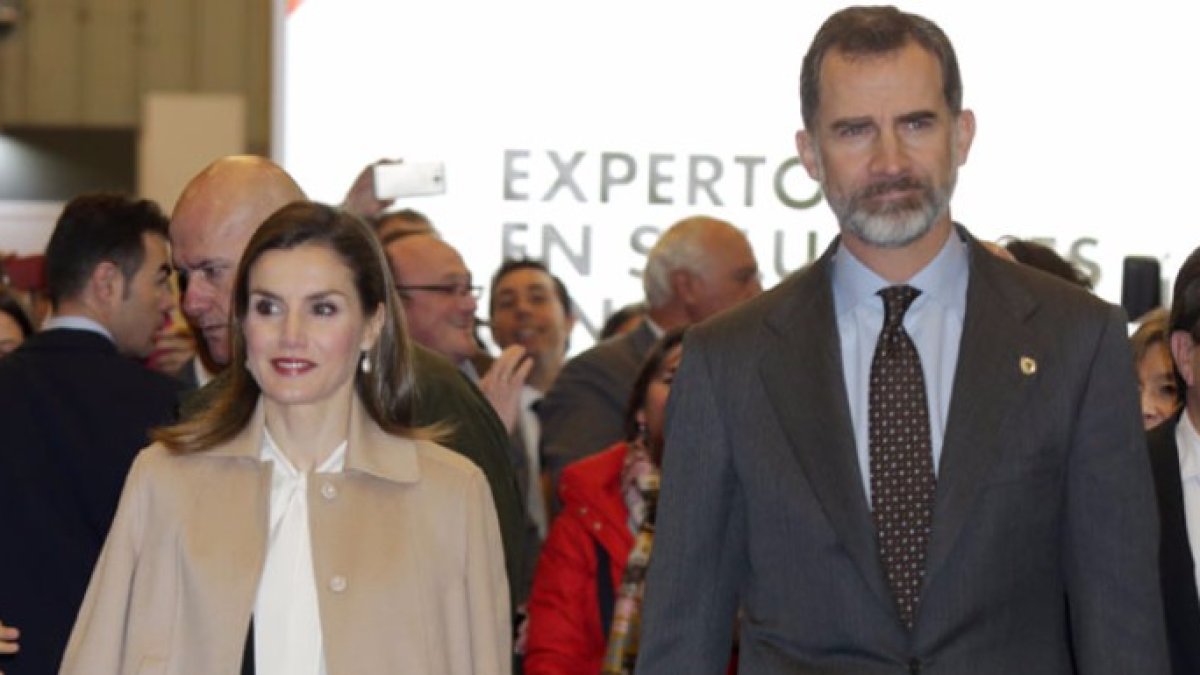 Don Felipe y Doña Letizia toman medidas para silenciar a Bárbara Rey