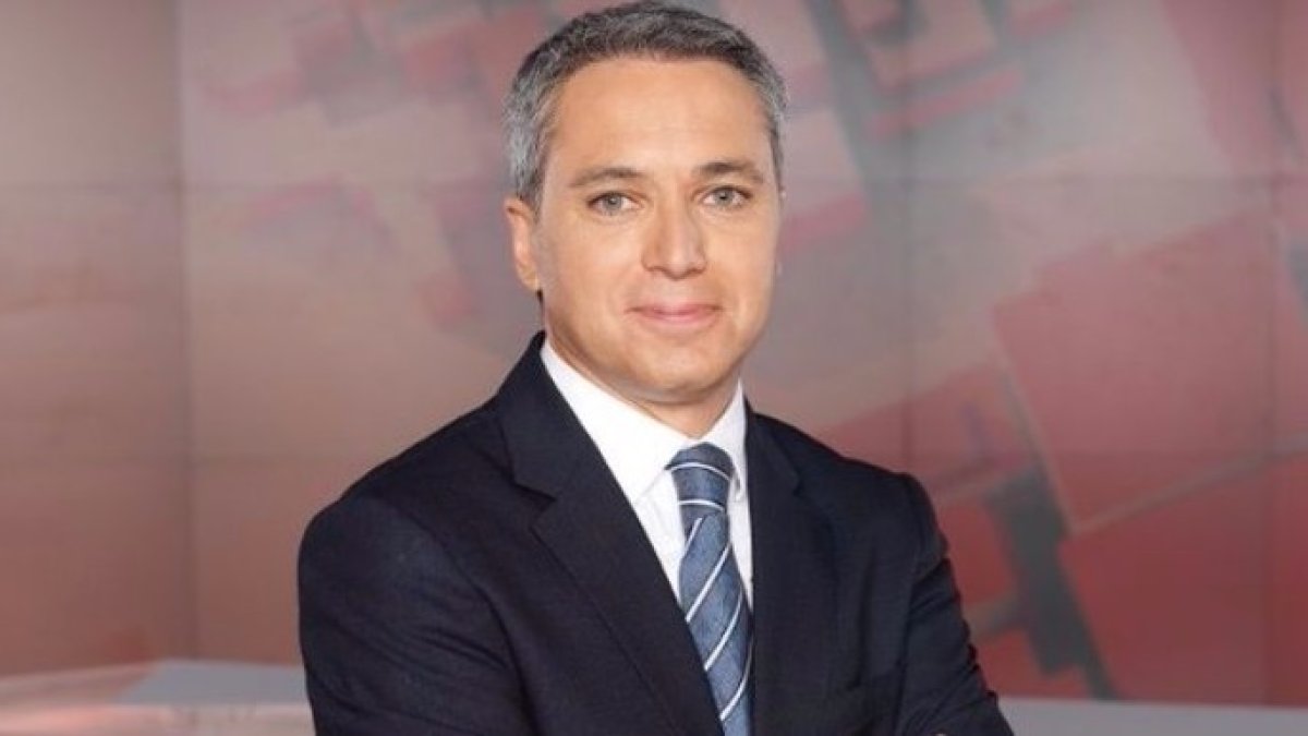Antena 3 pone a Vicente Vallés nueva pareja de baile para enfrentarse a Piqueras