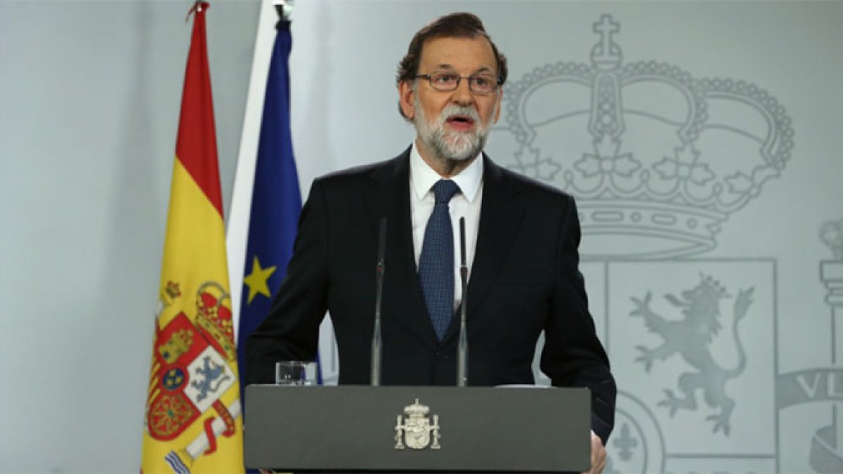 Rajoy durante su comparecencia de este domingo en La Moncloa.