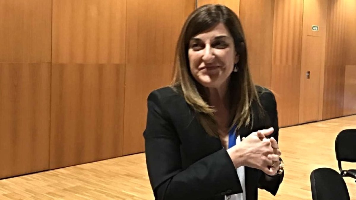 La nueva presidenta del PP de Cantabria, en el congreso de este sábado.