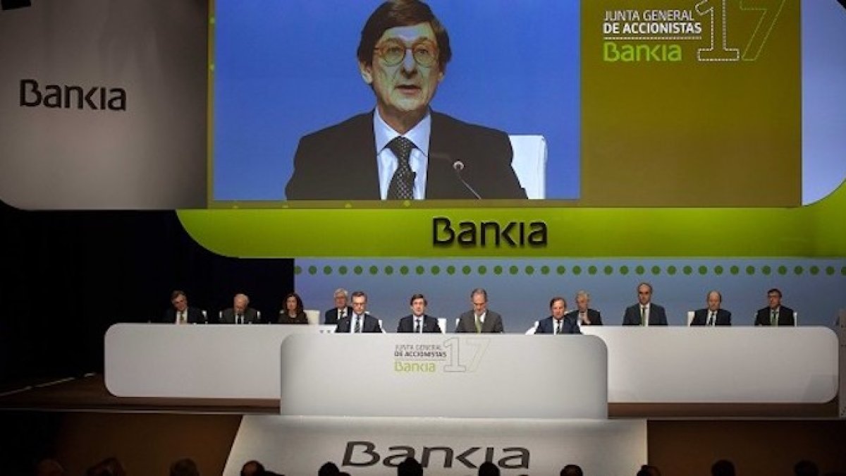 Bankia eleva un 5% el dividendo y Goirigolzarri renueva su cargo