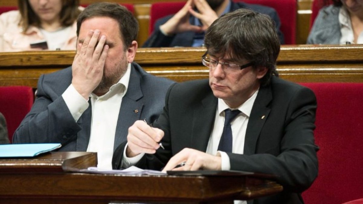 Peligra la mayoría absoluta de Junqueras y Puigdemont.