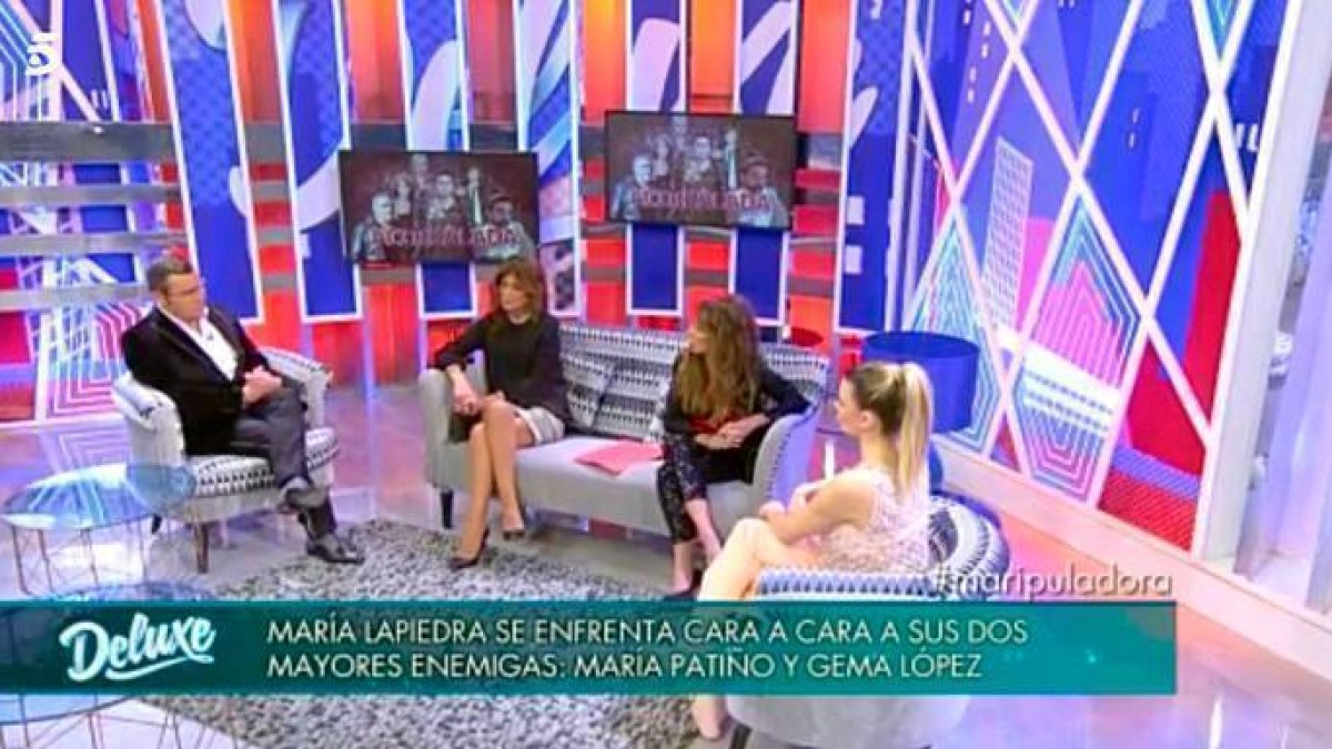 Un momento de la tensa entrevista de este sábado en el Deluxe.