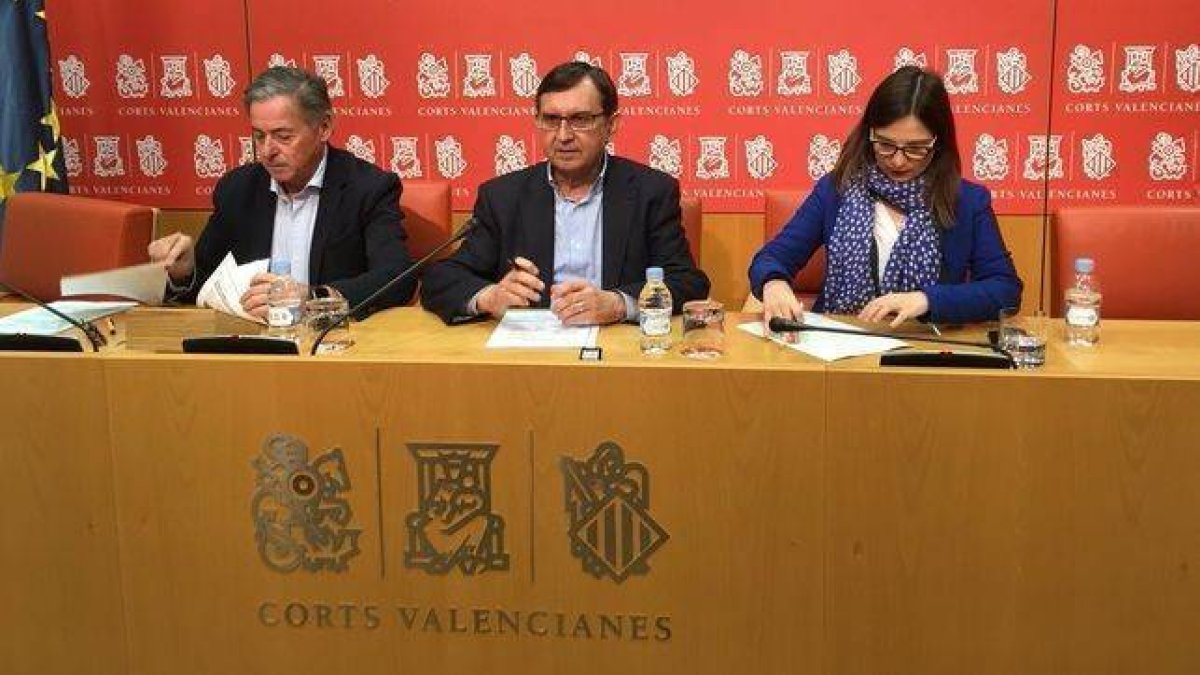 El Consell da ayudas a UGT y CCOO y deja en blanco a emprendedores y autónomos