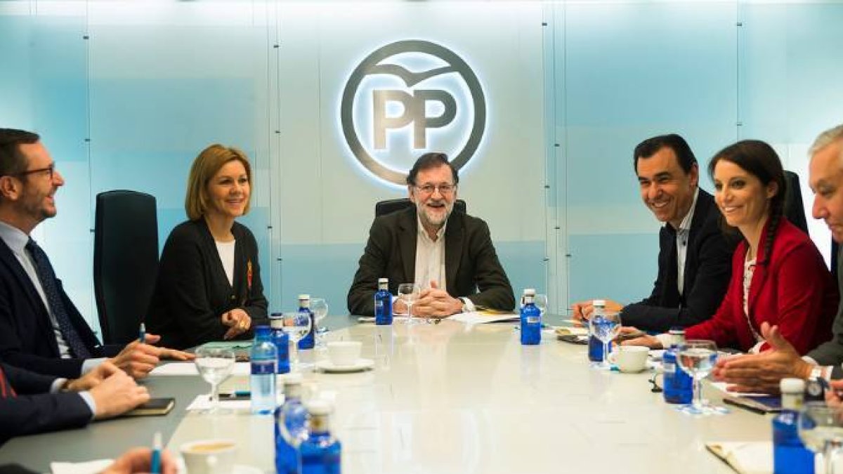 Rajoy presidiendo el comité de dirección del PP.