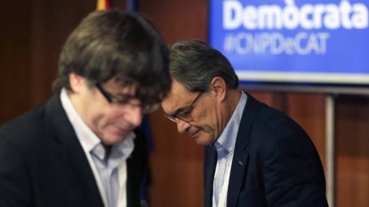 Puigdemont y Mas, diferencias irreconciliables en el PDeCAT