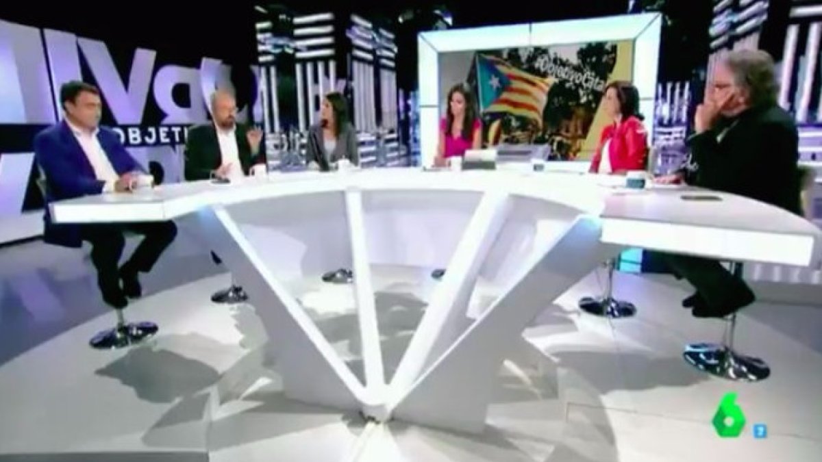 Ana Pastor pilla