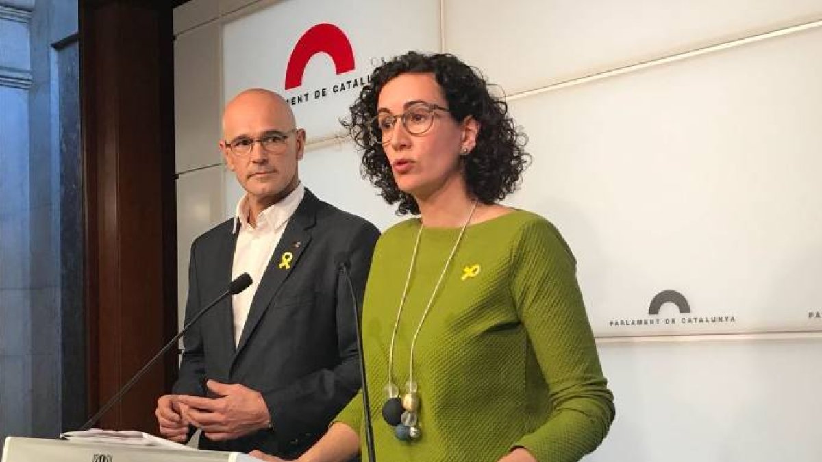 Marta Rovira y Raul Romeva, tras reunirse con el presidente del Parlament, Roger Torrent.