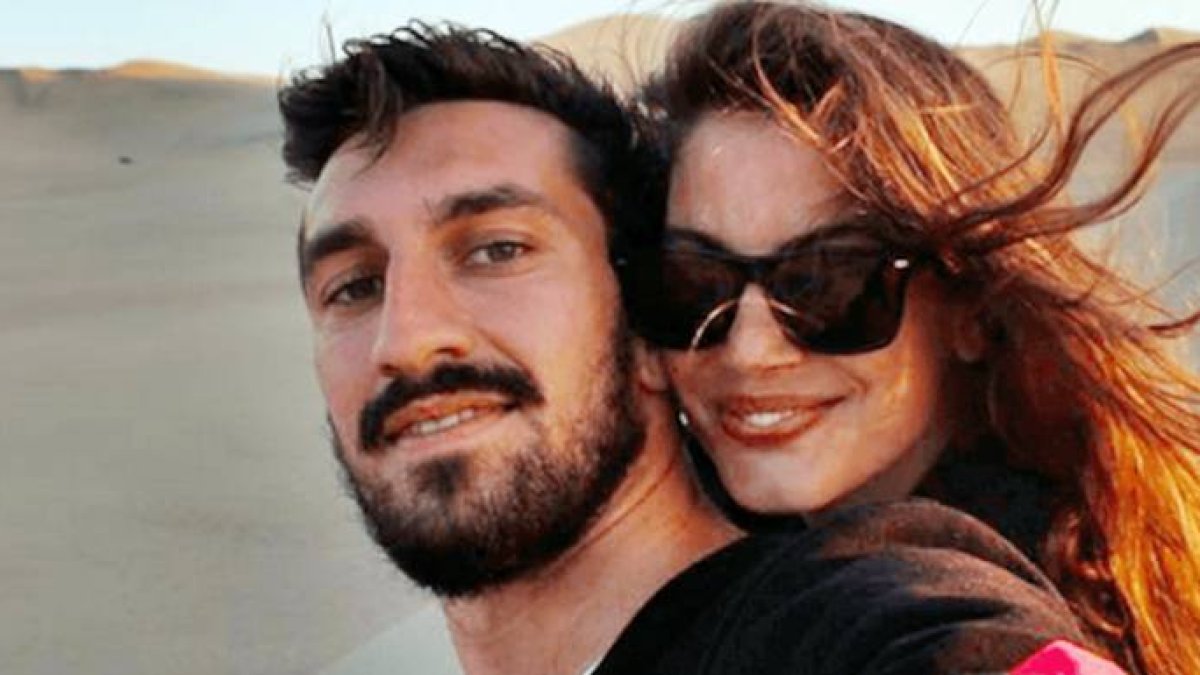 Astori junto a su novia Francesca.