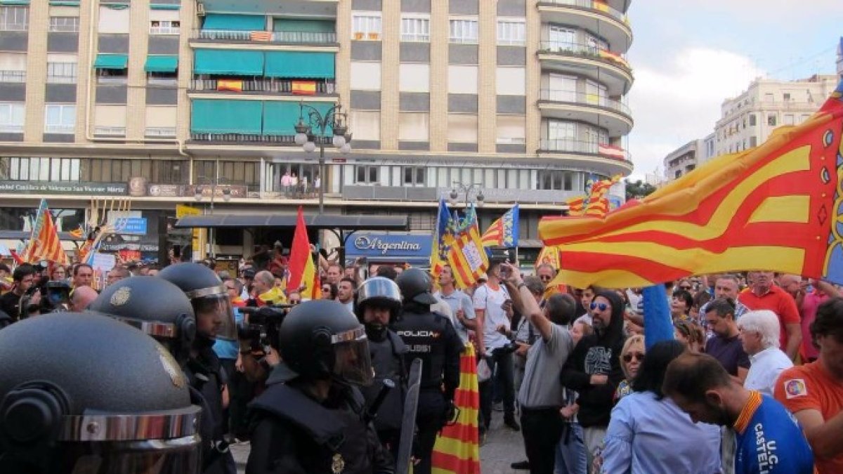 Ya son cuatro los detenidos por los ataques violentos el 9 d'Octubre en Valencia
