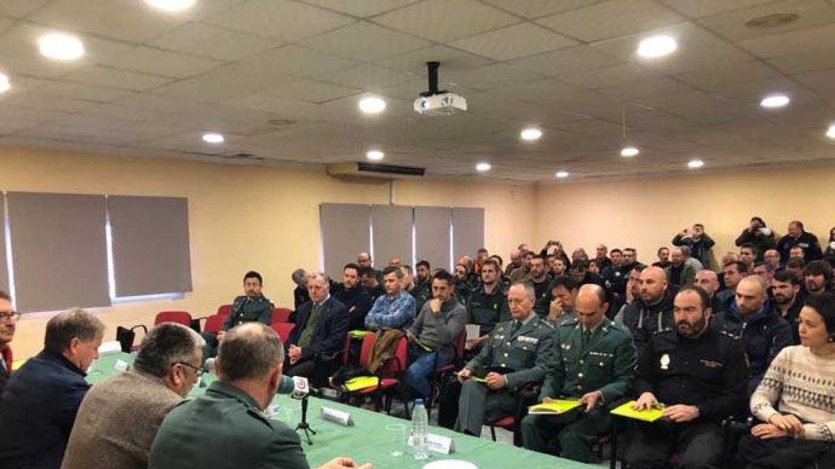 El delegado de Gobierno en la Comunitat Valenciana, Juan Carlos Moragues, ha inaugurado la IV Jornada de formación “Seguridad en el campo y Comercialización”.