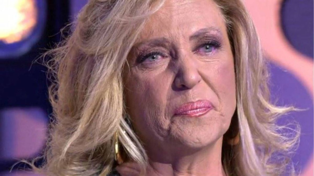 Lydia Lozano intenta acorralar a María Jesús Ruiz y sale escaldada de Telecinco