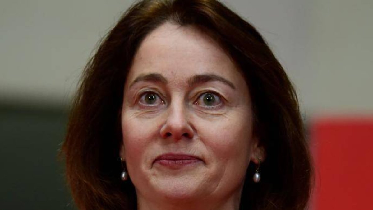 La ministra alemana que solo ve sol, moscas e inquisición en España